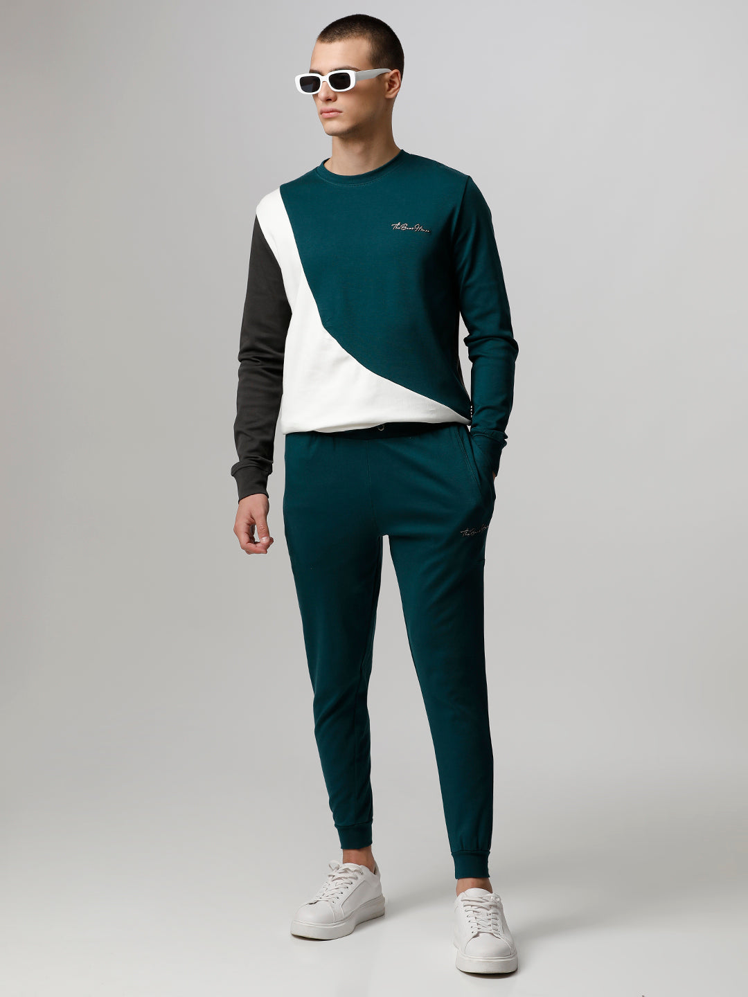 Men Ardor Edition Green Solid Slim Fit Track Pants