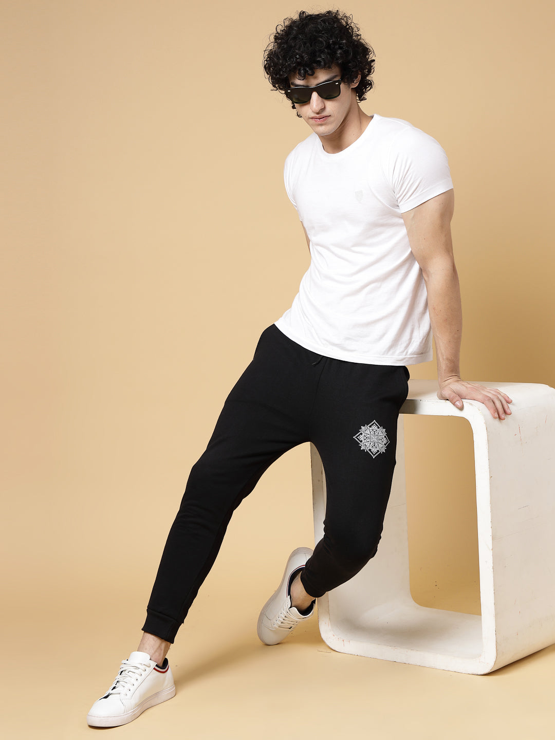 Men Bandana Groove Joggers