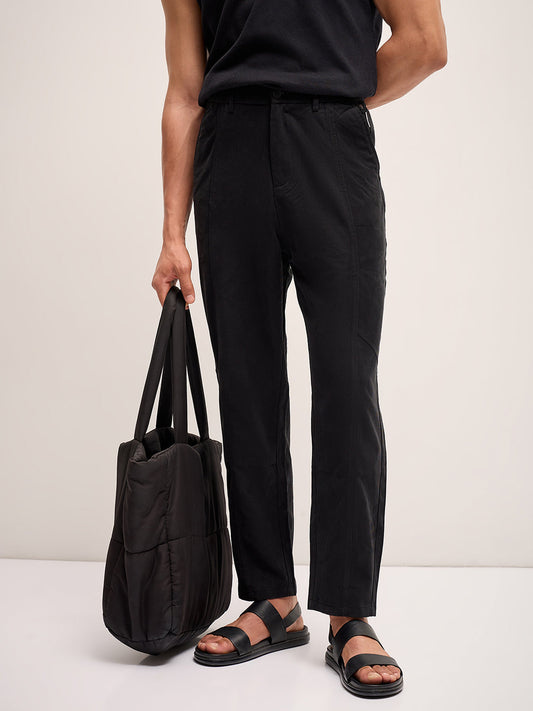 Men Black Stripe Regular Fit Mid-Rise Casual Pant
