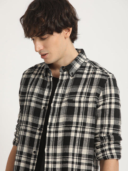 Men  Black Checked Slim Fit Cotton Casual Shirt