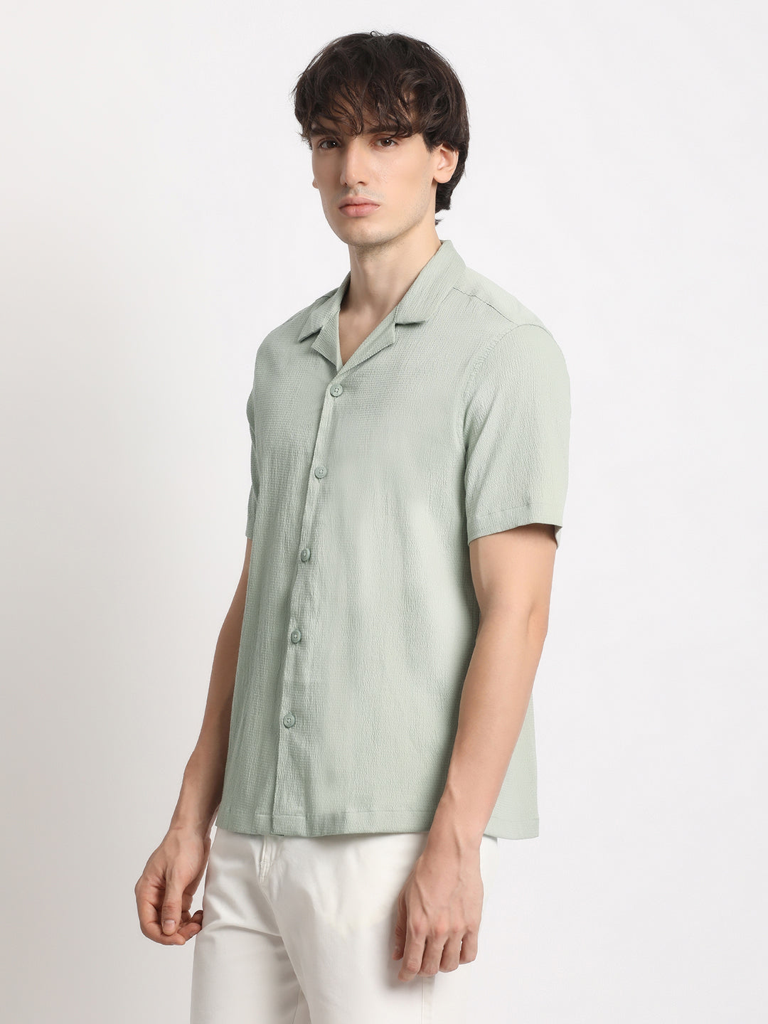 Men  Green Solid Regular Fit Casual Shirt